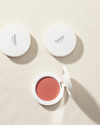 Sanzi Beauty Powdwr Blush Fuchsia Hos Frisøren   Baronen