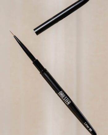 Liner Brush