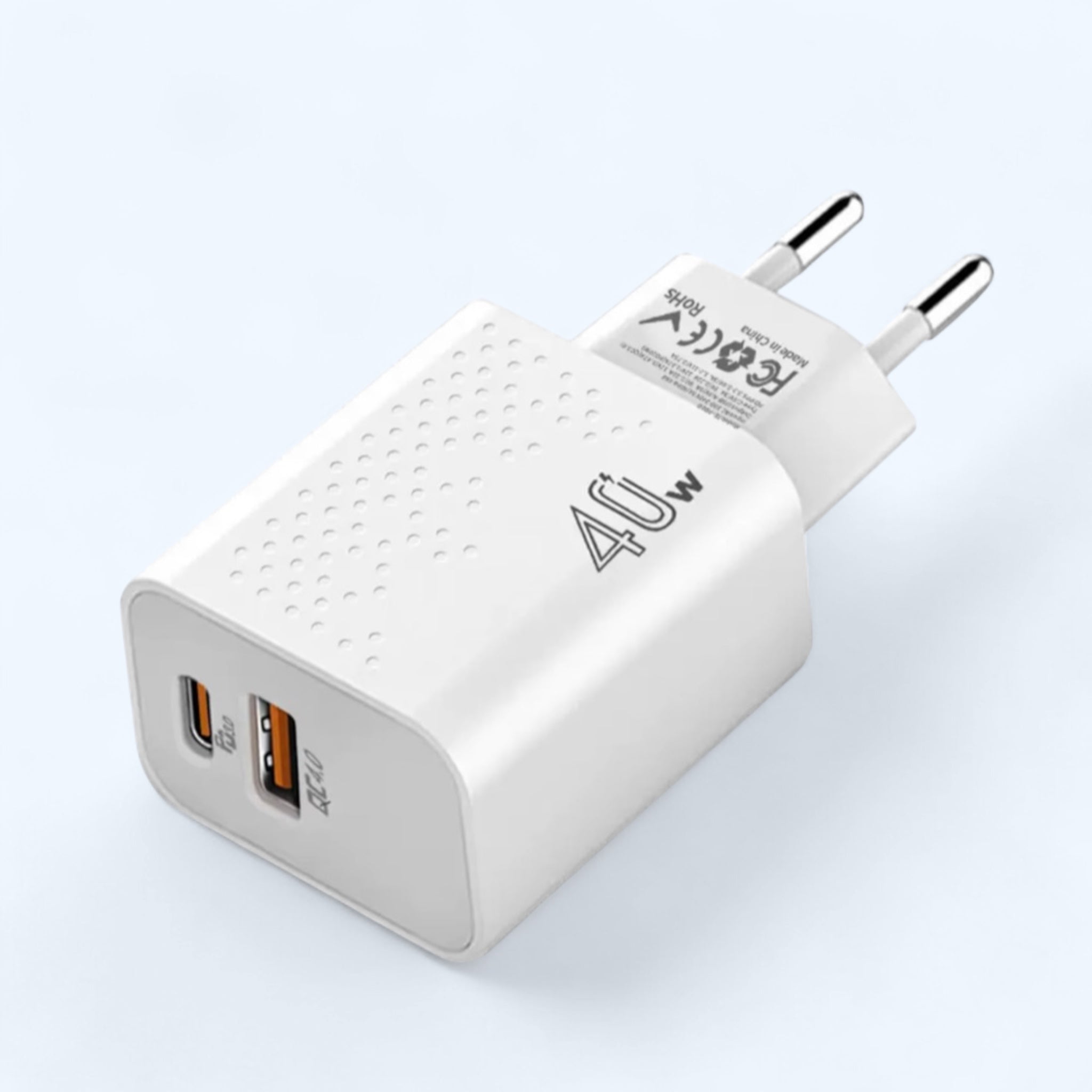Hurtig Lader 40w Med Både Usb Og Usb- Udtag