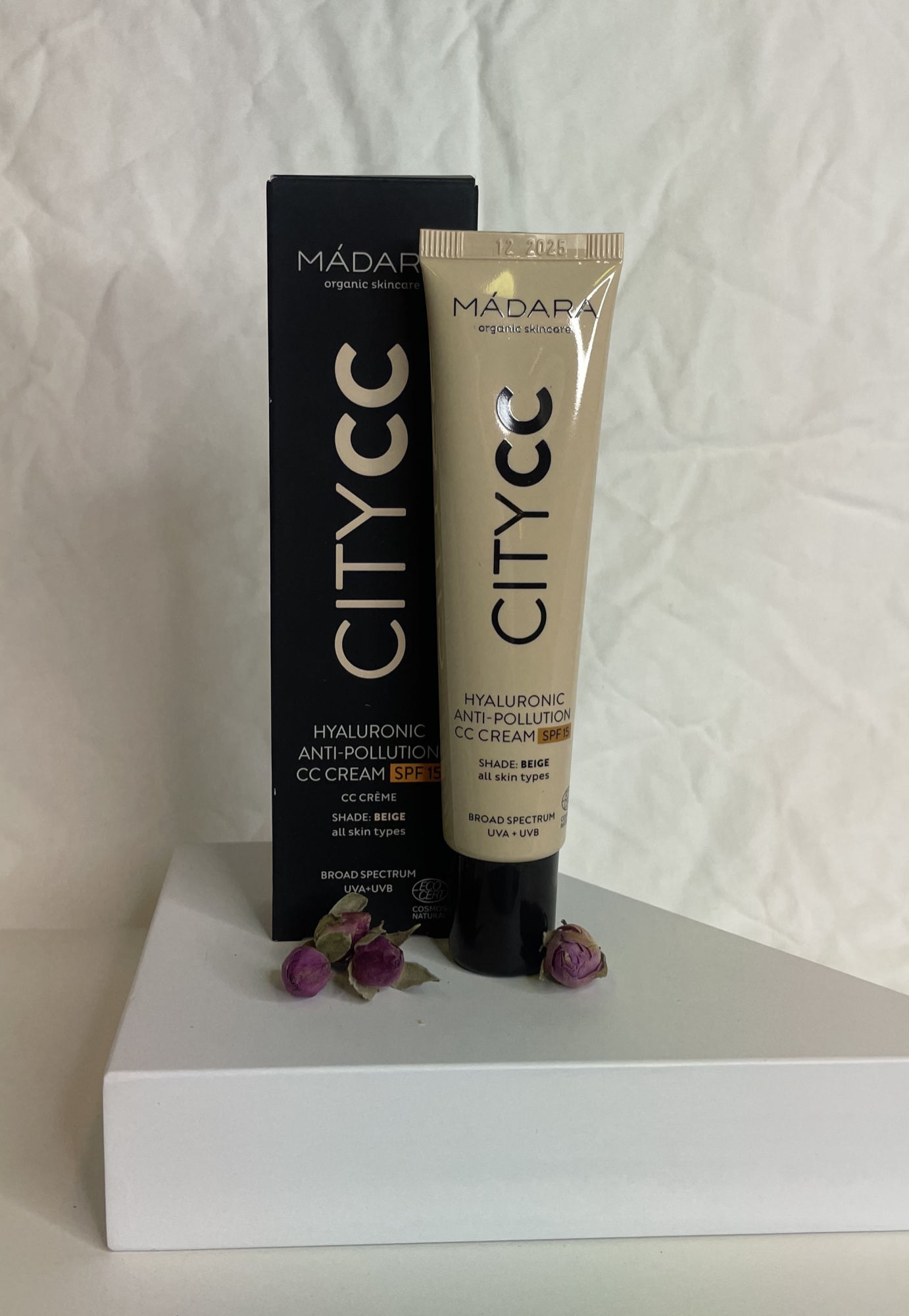 Madara City Cc Hyaluronic Anti-pollution Cc Cream Spf 15  Beige