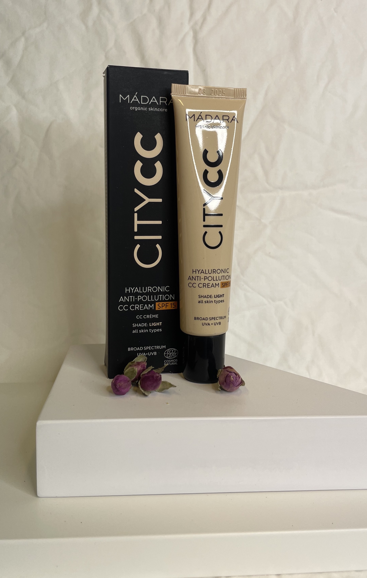 Madara City Cc Hyaluronic Anti-pollution Cc Cream Spf 15  Light